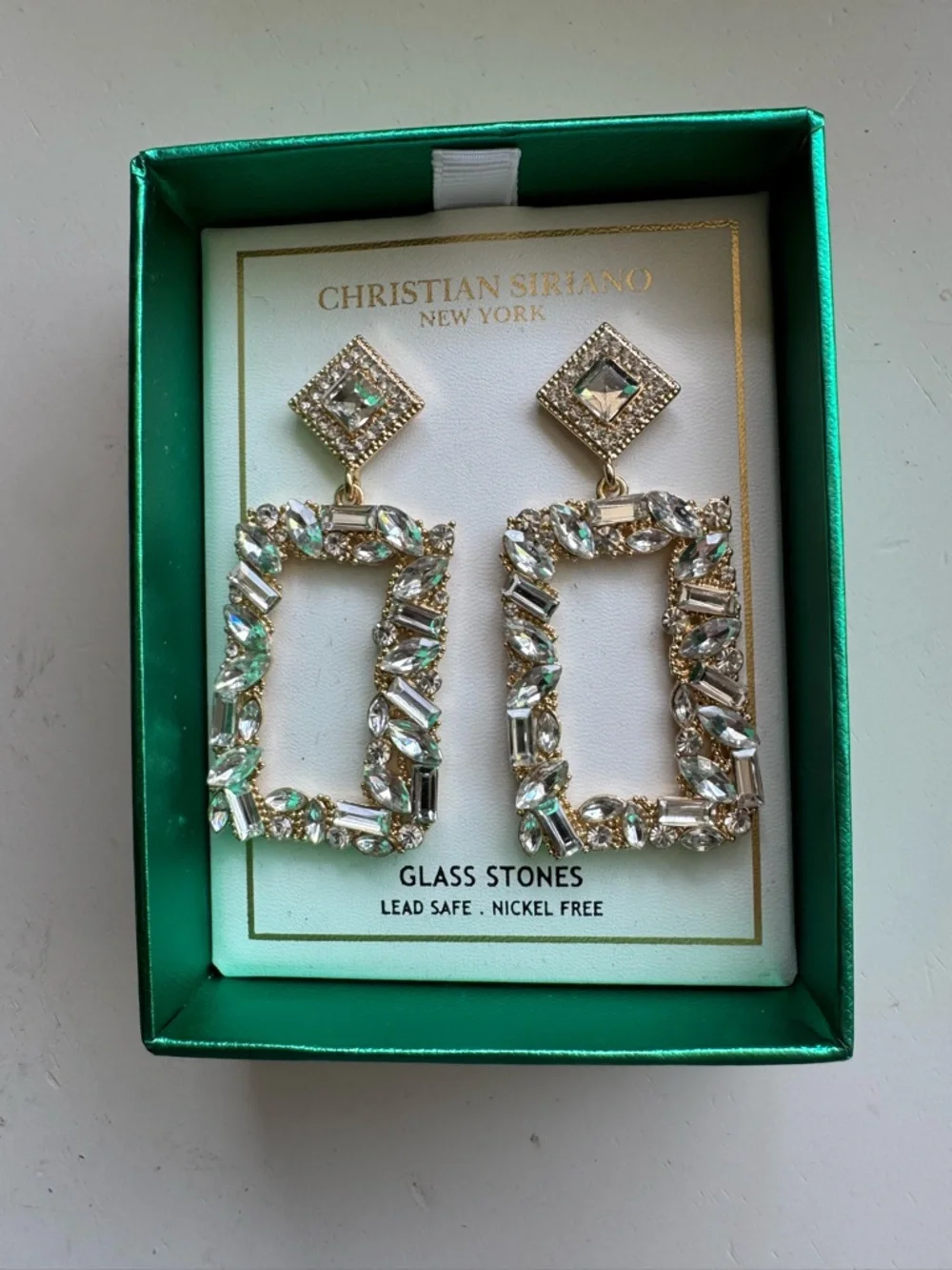 Christian Siriano Gold Crystal Rectangle Drop Earrings - Clear. NWB q - Picture 1 of 3